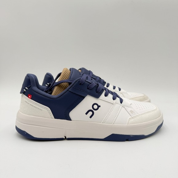 On Men\'s Size 7.5 The Roger Clubhouse White Acai Blue Sneaker 3MF10541534 NEW
